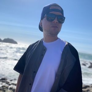 Meet your Posher, Anthony